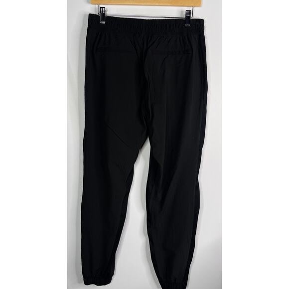 Athleta 8 Black Textured Brooklyn Jogger Pants Athleisure Featherweight Woven - Picture 2 of 13